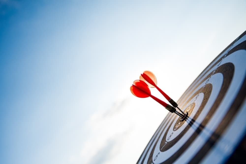 shot red darts arrows target center business target goal success concept